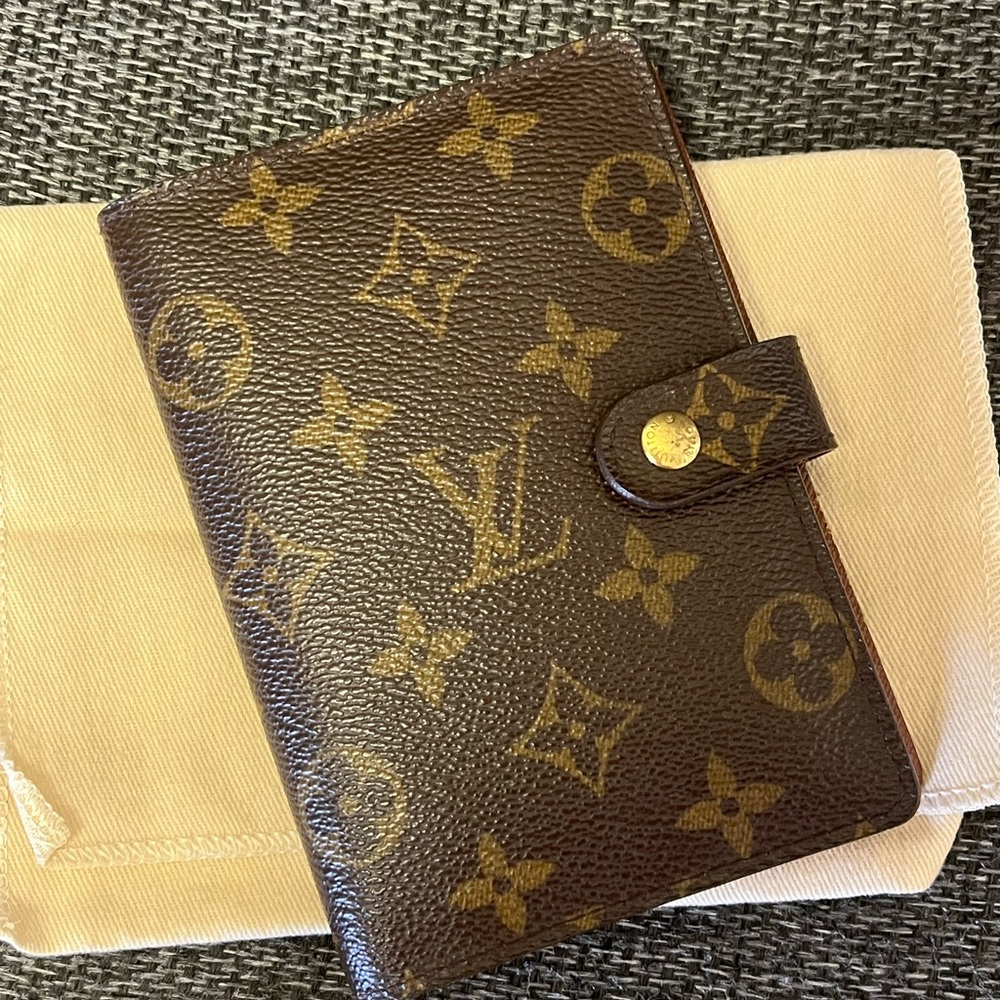 Louis Vuitton Agenda PM